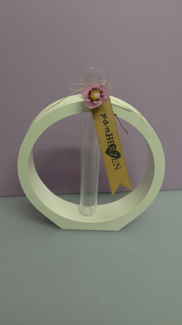 vase_oval.jpg