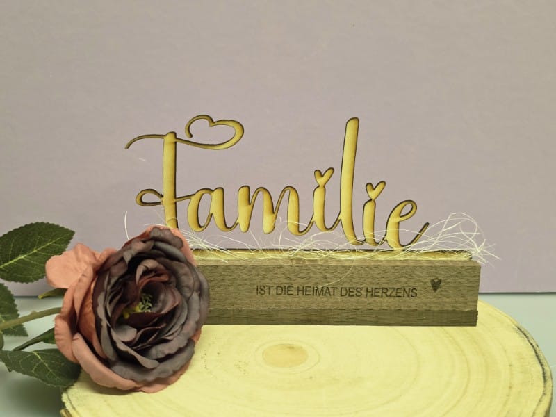 holzschieber_familie.jpg holzschieber_familie.jpg